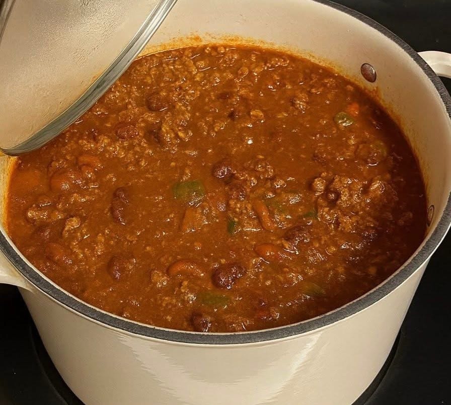 Homemade Beef and Bean Chili - Recipes & Tips